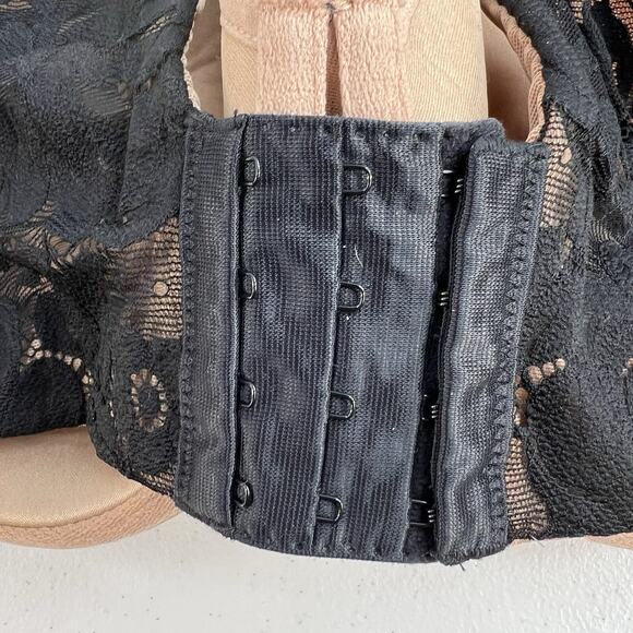 Torrid Curve Size 42DDD Bra Balconette Lightly Lined Underwire 360 Smoothing - Picture 7 of 15